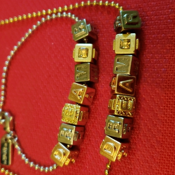 A Dreamer set - Picture 2 of 6